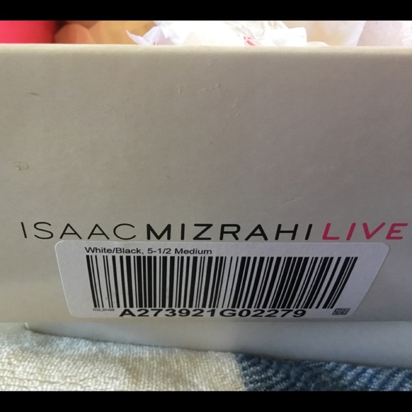 Darling White with black bow sling back pumps - Picture 6 of 7